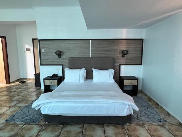 Hotel Mistral 오랑 외부 사진